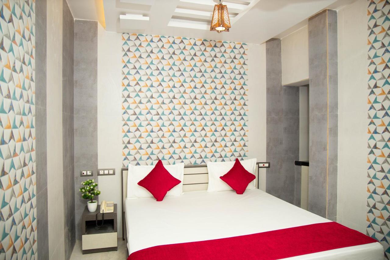 Hotel Ganesh Palace Rameswaram Bagian luar foto