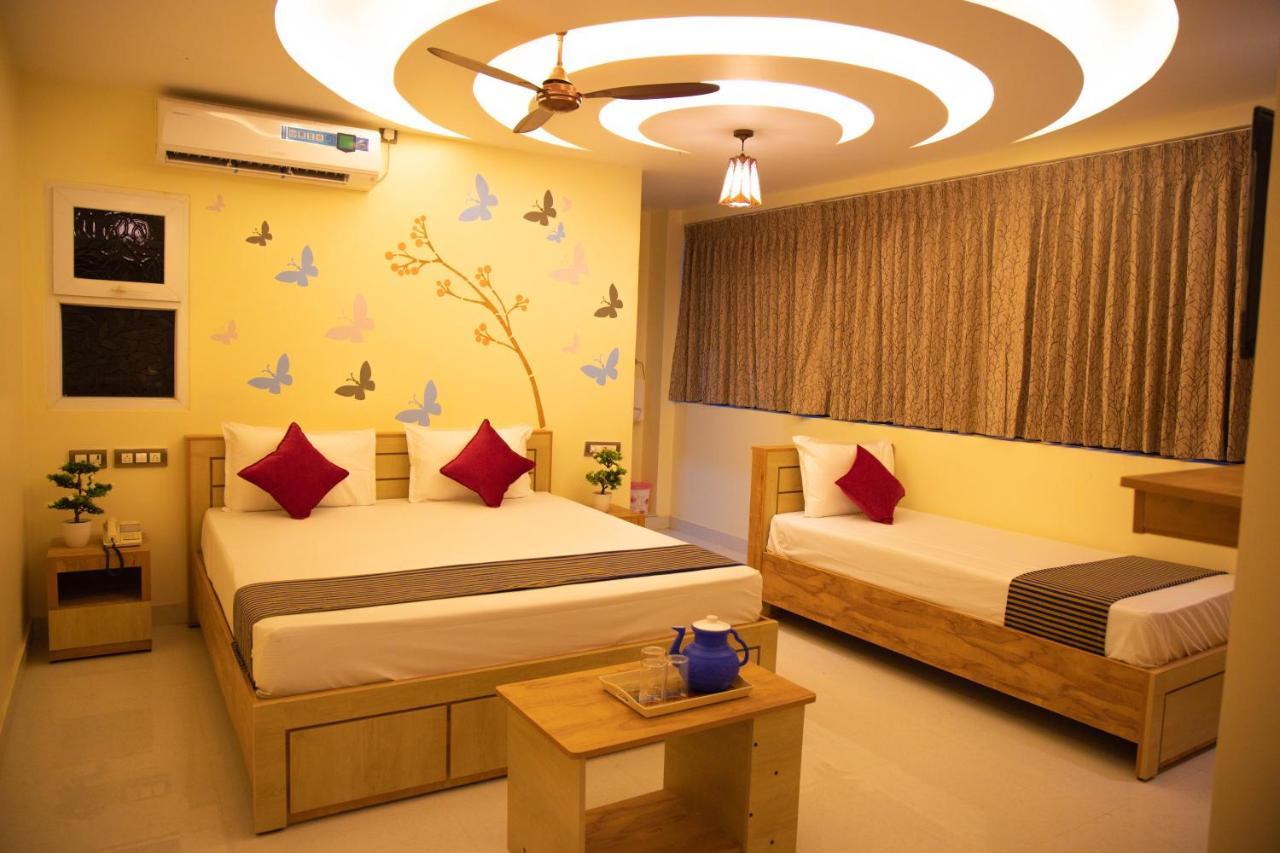 Hotel Ganesh Palace Rameswaram Bagian luar foto