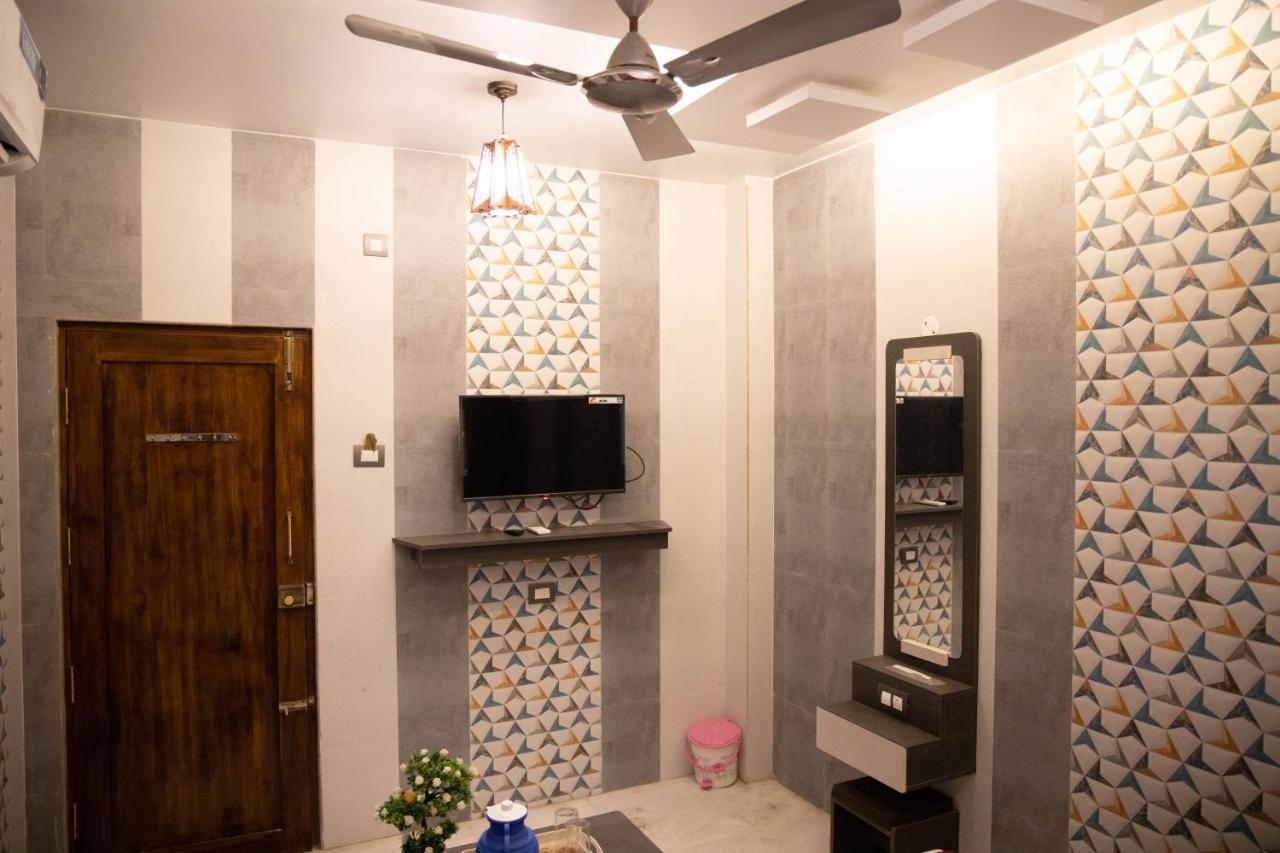 Hotel Ganesh Palace Rameswaram Bagian luar foto