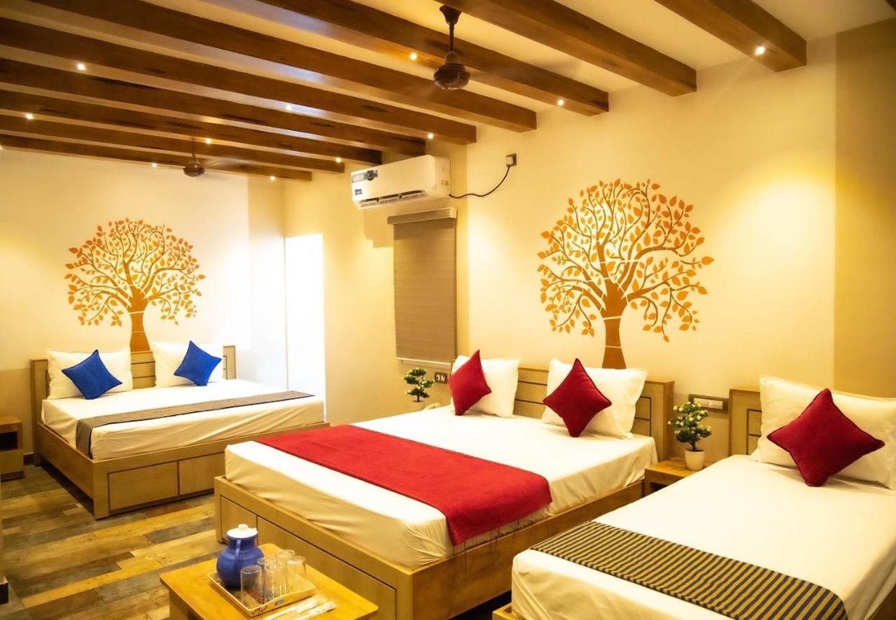 Hotel Ganesh Palace Rameswaram Bagian luar foto